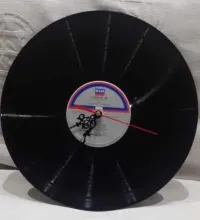 HORLOGE VINTAGE DISQUE 33 TOURS