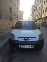 voitures-peugeot-partner-2010-7-place-dar-el-beida-alger-algerie