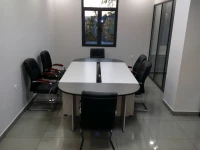 TABLE DE RÉUNION 