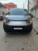 voitures-fiat-doblo-2024-algerien-alger-centre-algerie