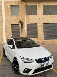 سيارات-seat-ibiza-2019-high-facelift-بئر-الجير-وهران-الجزائر