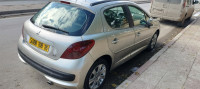 voitures-peugeot-207-2008-sportium-berrouaghia-medea-algerie