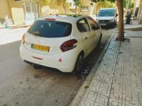 citadine-peugeot-208-2016-tout-options-khenchela-algerie