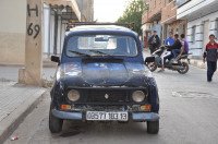 voitures-renault-4-1983-tlemcen-algerie