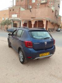 voitures-dacia-sandero-2017-stepway-el-guerrara-ghardaia-algerie