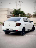 voitures-renault-symbol-2016-made-in-bladi-annaba-algerie