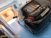 voitures-peugeot-208-2014-allure-remchi-tlemcen-algerie