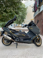 motos-et-scooters-yamaha-tmax-560-2018-annaba-algerie