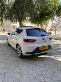 voitures-seat-leon-2016-fr15-mila-algerie