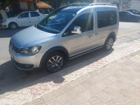 voitures-volkswagen-caddy-2014-jijel-algerie