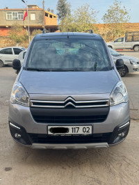 voitures-citroen-berlingo-2017-chlef-algerie