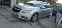 voitures-chevrolet-cruze-2011-lt-ferdjioua-mila-algerie