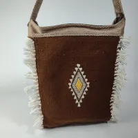 Sac à main décoration tissage motifs berbères 