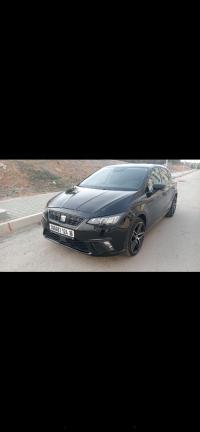 سيارات-seat-ibiza-2024-الجزائر-وسط