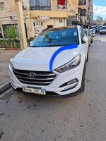 voitures-hyundai-tucson-2017-prestige-bouira-algerie