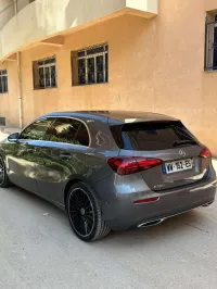 Mercedes A180 2024 