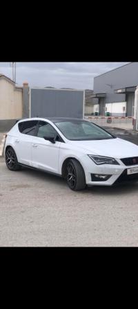 سيارات-seat-leon-2017-fr15-الحروش-سكيكدة-الجزائر