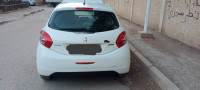 voitures-peugeot-208-2014-allure-khemis-miliana-ain-defla-algerie