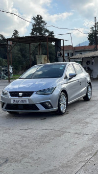 voitures-seat-ibiza-2018-high-chiffa-blida-algerie