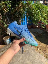 chaussures-de-football-souler-nike-mercurial-air-zoom-telerghma-mila-algerie