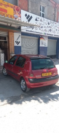 سيارات-renault-clio-2-2004-expression-العلمة-سطيف-الجزائر