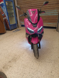 motos-et-scooters-vms-v-max-2021-batna-algerie