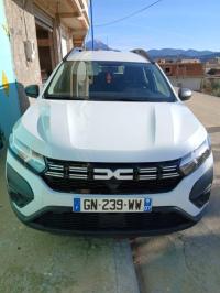 سيارات-dacia-sandero-2023-وهران-الجزائر