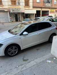 voitures-volkswagen-polo-2019-carat-constantine-algerie