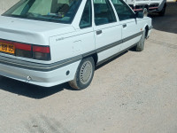 voitures-renault-21-1990-guigba-batna-algerie