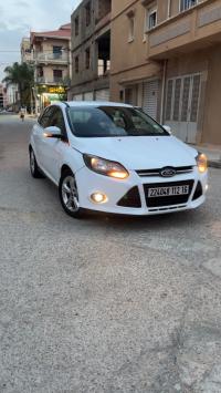 سيارات-ford-focus-5-portes-2012-برج-البحري-الجزائر