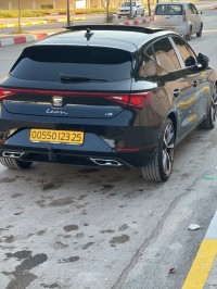 سيارات-seat-leon-2023-fr-قسنطينة-الجزائر