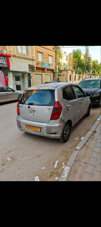 voitures-hyundai-i10-2012-gls-djelfa-algerie