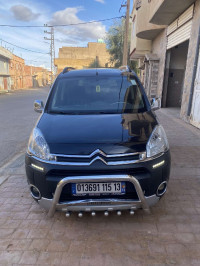 voitures-citroen-berlingo-multispace-2015-ain-youcef-tlemcen-algerie