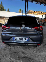 voitures-renault-clio5-2022-entenes-annaba-algerie