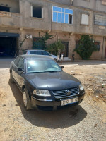 voitures-volkswagen-passat-2001-algerie