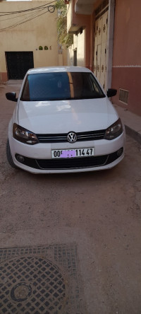 voitures-volkswagen-polo-sedan-2014-ghardaia-algerie