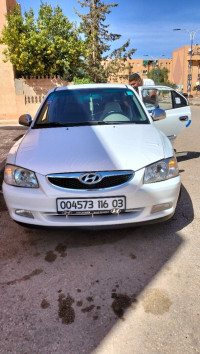 voitures-hyundai-accent-2016-gls-laghouat-algerie