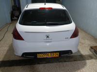 voitures-peugeot-308-2013-sportium-oum-el-bouaghi-algerie