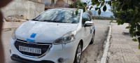 voitures-peugeot-208-2012-active-annaba-algerie