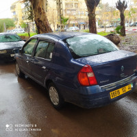 voitures-renault-clio-classique-2002-khemis-miliana-ain-defla-algerie