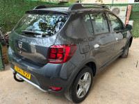 voitures-dacia-sandero-2019-stepway-mesra-mostaganem-algerie