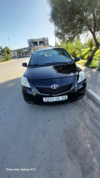 voitures-toyota-yaris-sedan-2013-bordj-menaiel-boumerdes-algerie