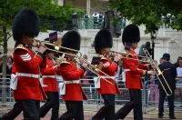 APPRENEZ, AMÉLIOREZ, PERFECTIONNEZ VOTRE ANGLAIS EN ANGLETERRE