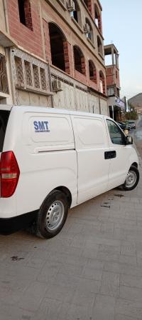 سيارات-hyundai-h1-2013-tole-عين-سمارة-قسنطينة-الجزائر