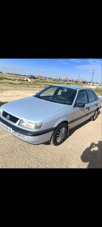 voitures-volkswagen-passat-1994-sougueur-tiaret-algerie