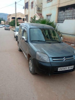 voitures-citroen-berlingo-2011-ain-defla-algerie