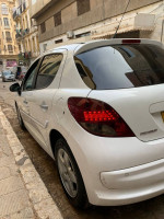 voitures-peugeot-207-2013-allure-bir-el-djir-oran-algerie