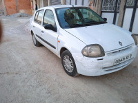 voitures-renault-clio-classique-2001-tlemcen-algerie