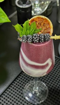 سياحة-و-تذوق-الطعام-barman-دالي-ابراهيم-الجزائر