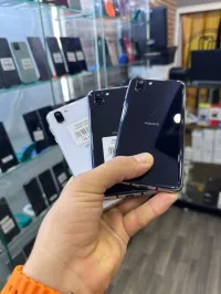 Sharp Aquos R2